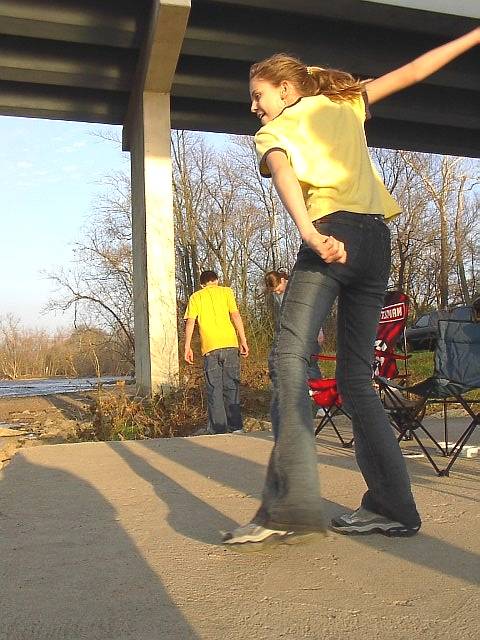 Image 48 of 128  -  64 kB